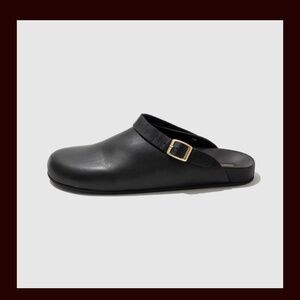 Beatrice Valenzuela Clogs